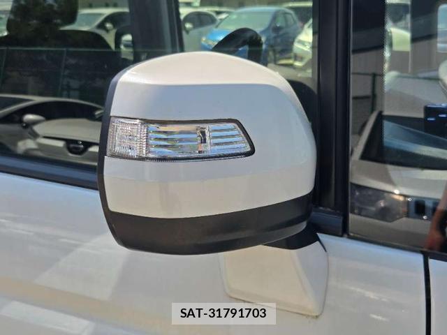 Honda e 2013-04 8008387-14