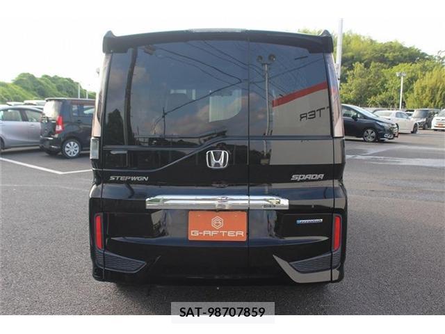 Honda e 2017-10 8008447-10