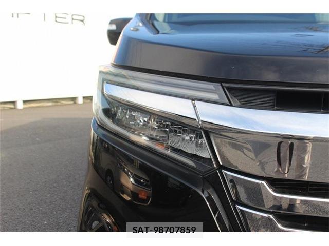 Honda e 2017-10 8008447-14