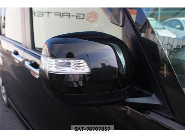 Honda e 2017-10 8008447-18