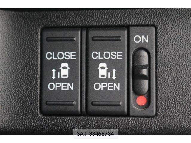 Honda e 2020-06 8008449-6