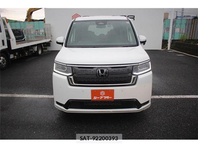 Honda e 2025-10 8008586-10