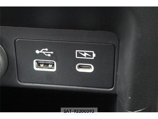 Honda e 2025-10 8008586-5