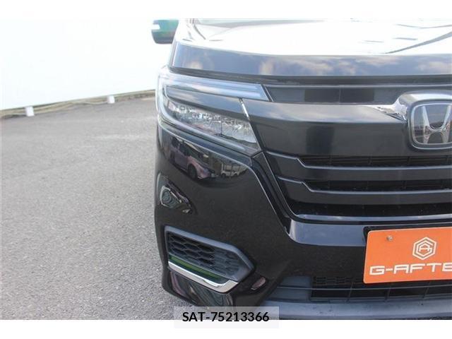 Honda e 2017-11 8008613-16