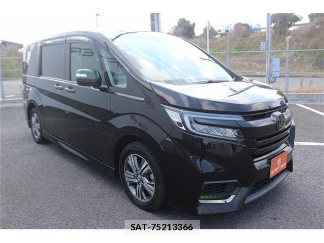 Honda e 2017-11 8008613-8