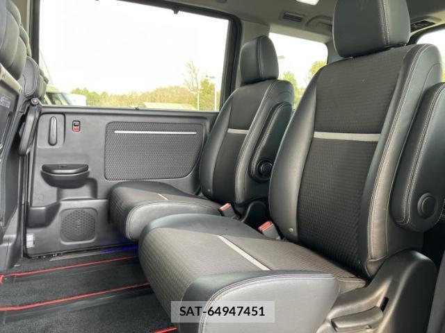 Honda e 2016-01 8008897-7