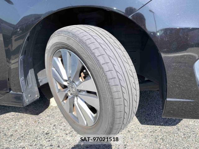 Honda e 2015-03 8008963-11