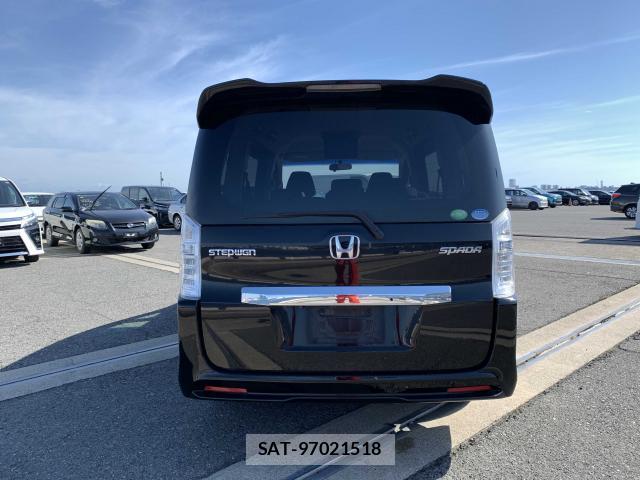 Honda e 2015-03 8008963-14