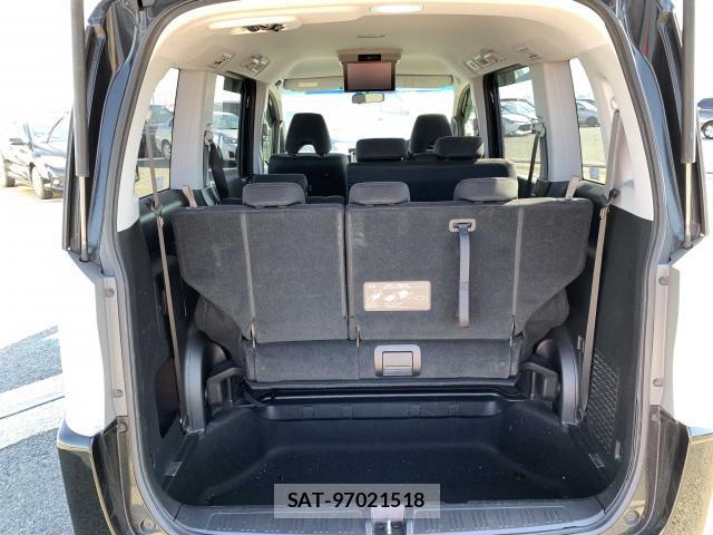 Honda e 2015-03 8008963-8