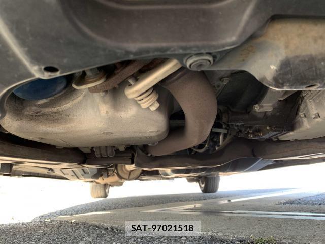 Honda e 2015-03 8008963-9