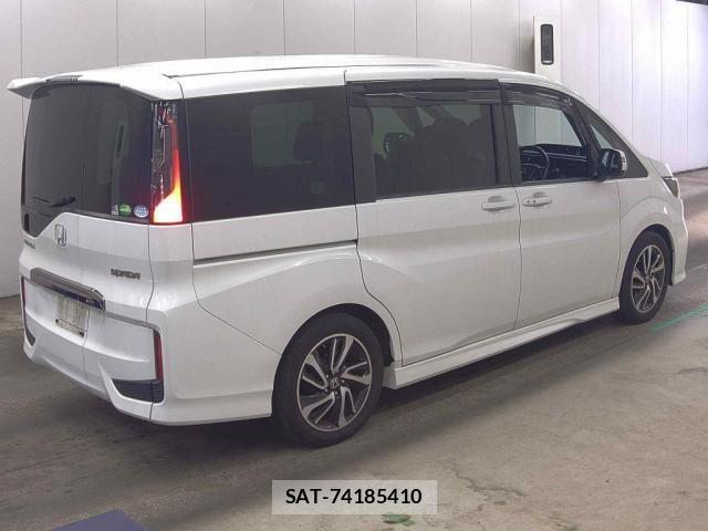 Honda e 2017-10 8009255-1