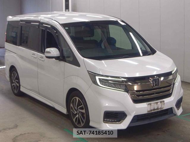 Honda e 2017-10 8009255-4