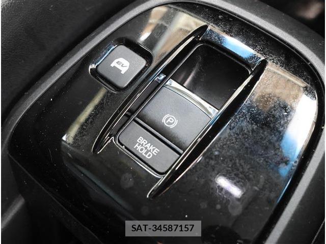Honda e 2021-12 8009394-10