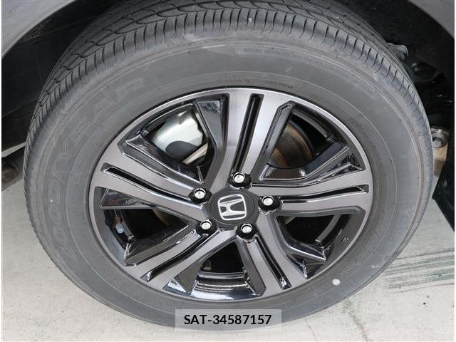 Honda e 2021-12 8009394-8