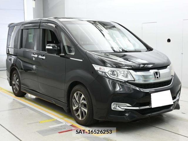 Honda e 2015-06 8009487-0