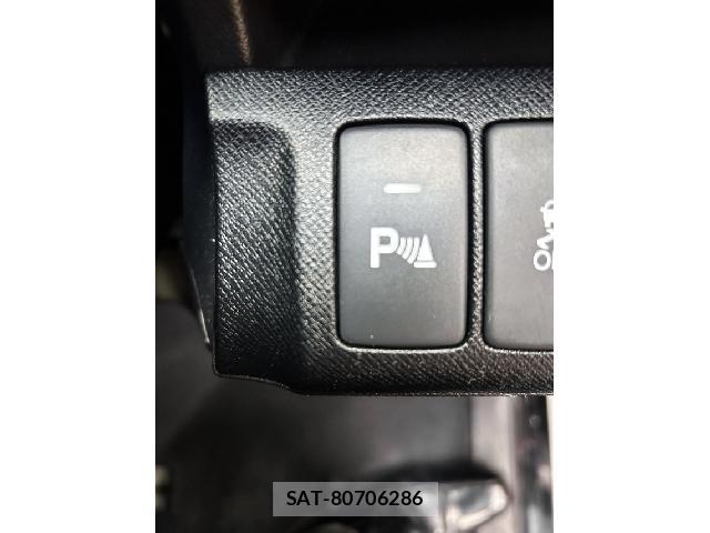 Honda e 2013-03 8009494-18