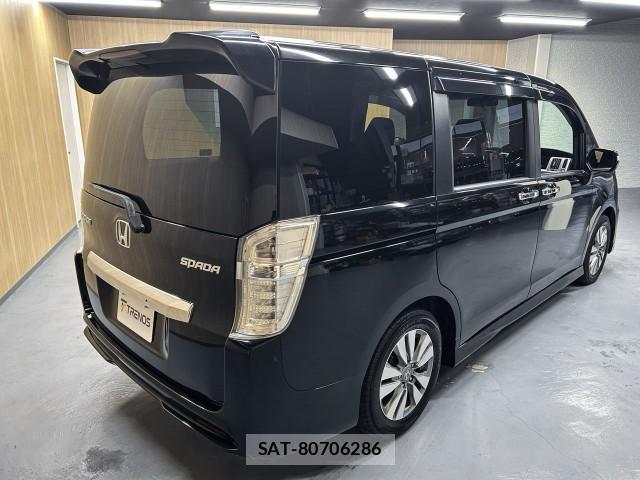 Honda e 2013-03 8009494-2
