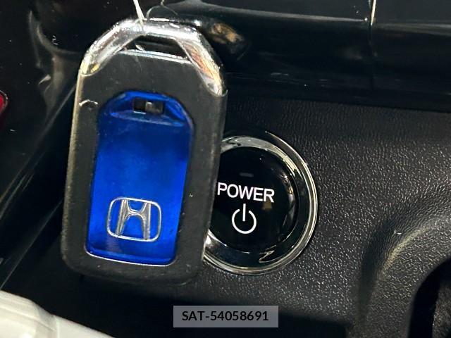 Honda e 2019-09 8009497-19
