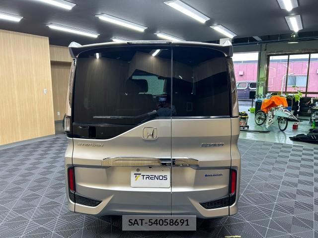 Honda e 2019-09 8009497-5