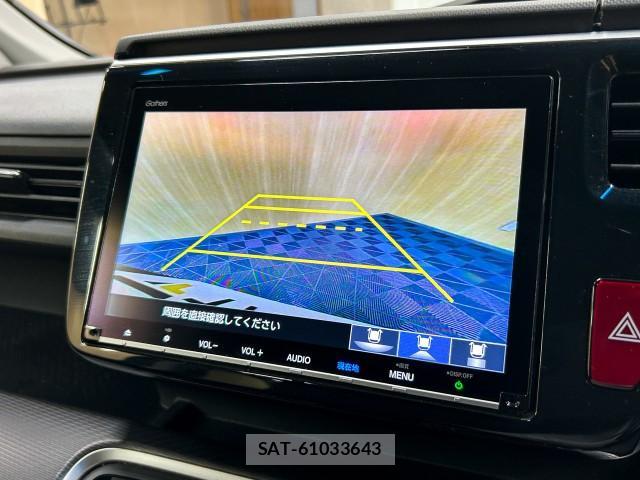 Honda e 2018-09 8009498-11