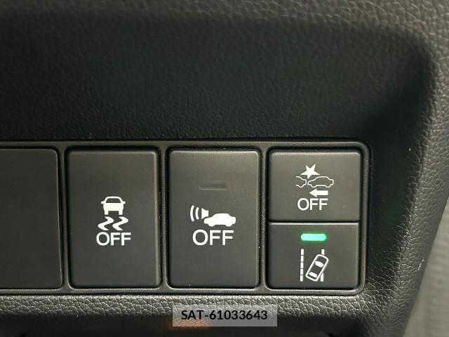 Honda e 2018-09 8009498-14