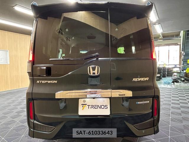 Honda e 2018-09 8009498-4