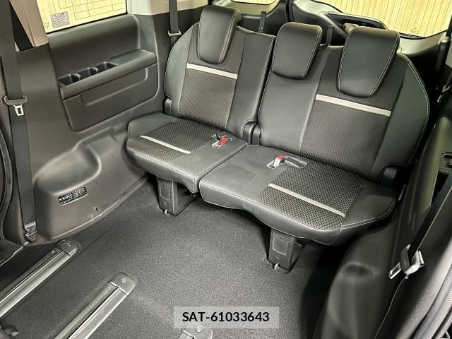 Honda e 2018-09 8009498-8