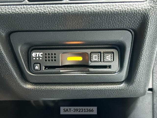 Honda e 2018-01 8009500-16