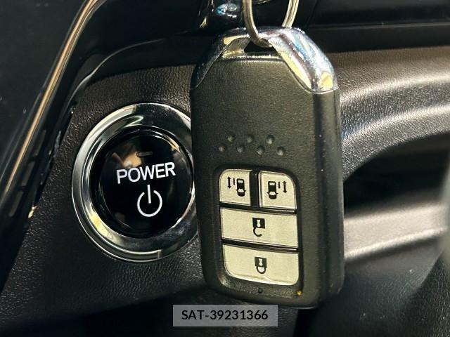 Honda e 2018-01 8009500-19