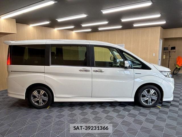 Honda e 2018-01 8009500-2