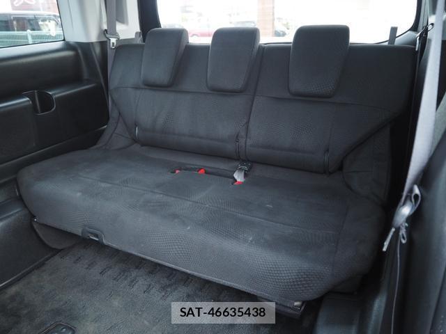 Honda e 2014-05 8009747-10