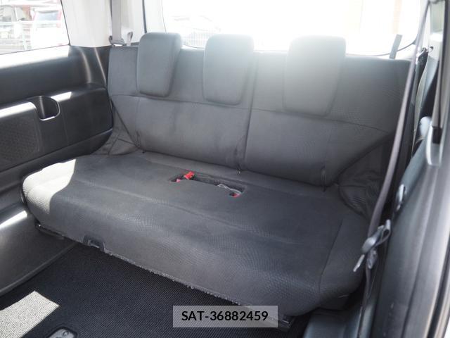 Honda e 2014-08 8009748-10