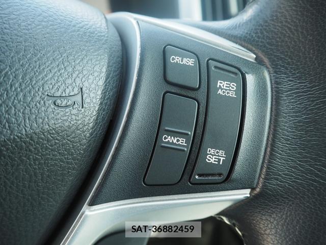 Honda e 2014-08 8009748-14