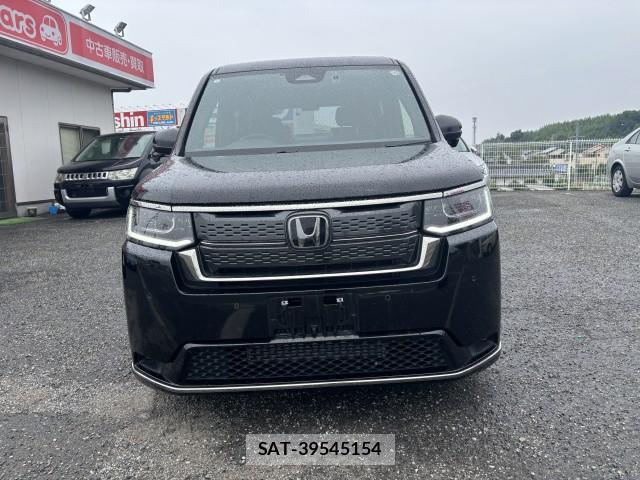 Honda e 2023-07 8009786-17