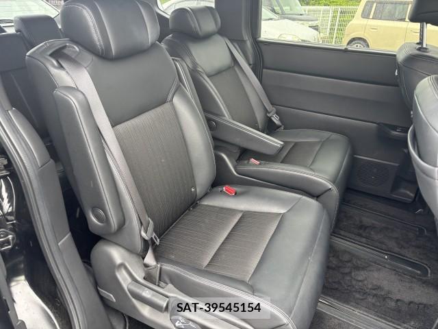 Honda e 2023-07 8009786-9