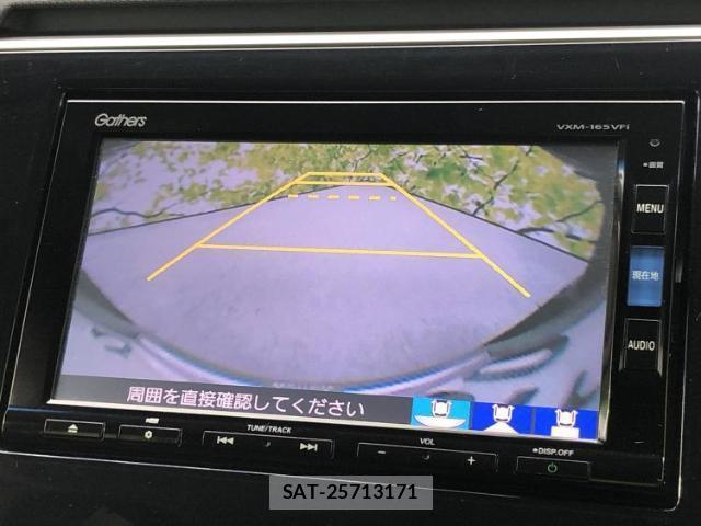 Honda e 2016-03 8009822-13