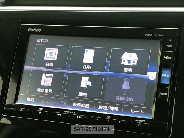 Honda e 2016-03 8009822-8