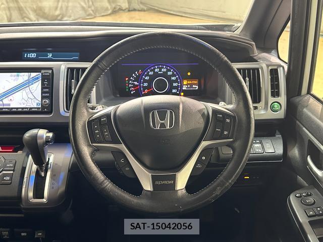Honda e 2012-11 8009855-2