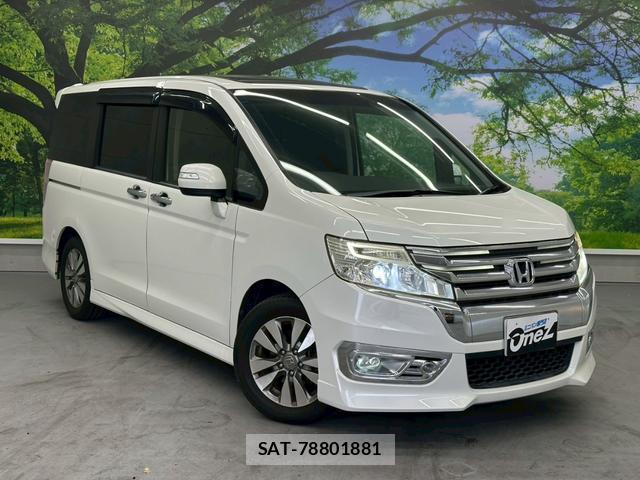 Honda e 2014-04 8009868-17