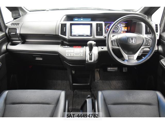 Honda e 2012-09 8010112-2