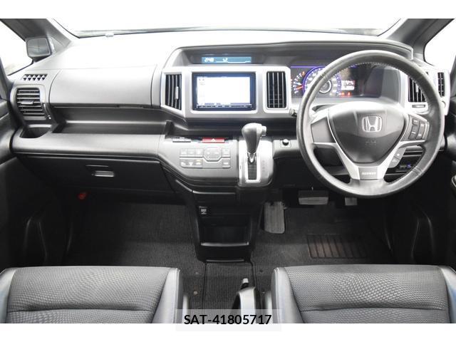 Honda e 2012-06 8010116-10