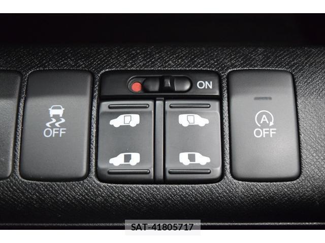 Honda e 2012-06 8010116-13