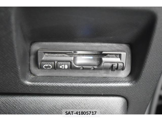 Honda e 2012-06 8010116-14