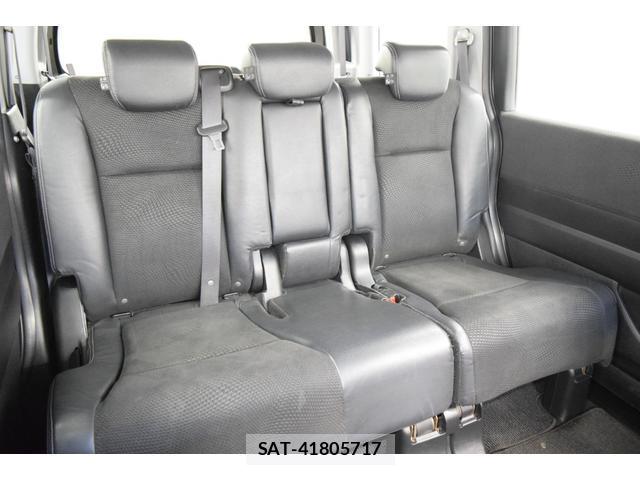 Honda e 2012-06 8010116-18