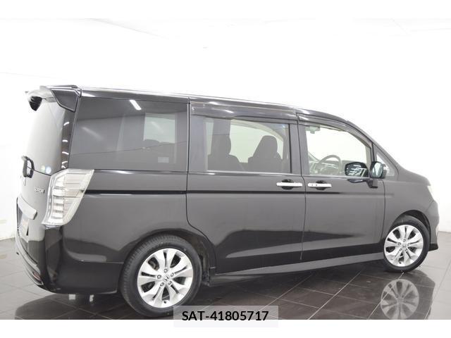 Honda e 2012-06 8010116-8