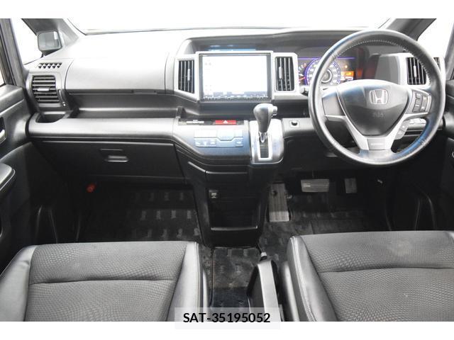 Honda e 2013-03 8010117-10