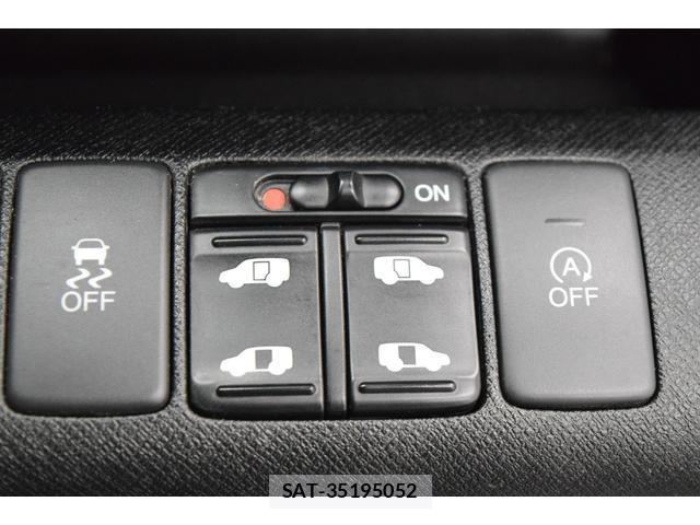 Honda e 2013-03 8010117-13