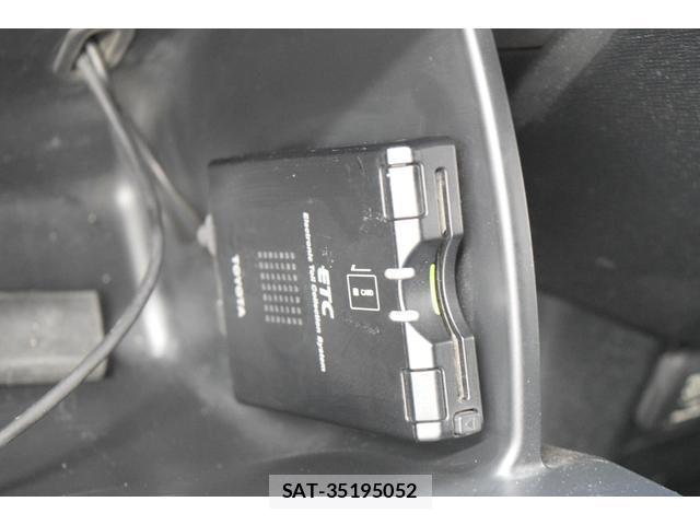 Honda e 2013-03 8010117-14