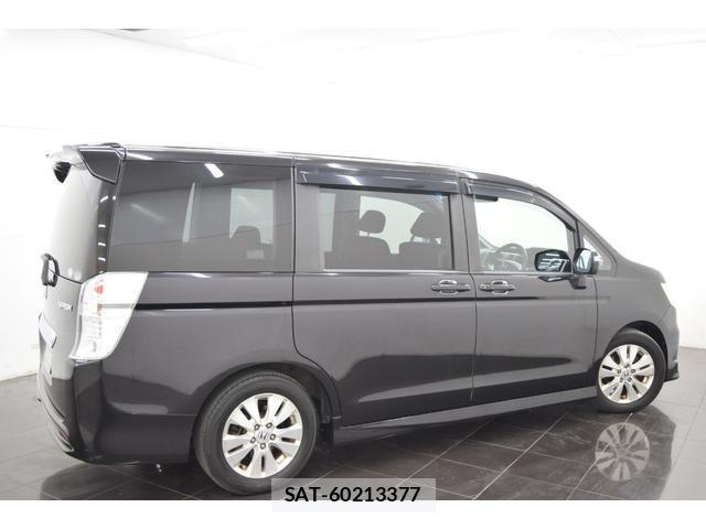 Honda e 2010-04 8010119-8