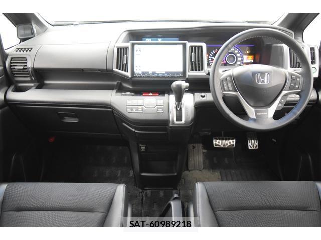 Honda e 2013-12 8010124-10